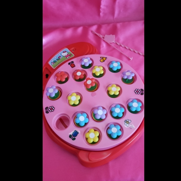 Hello Kitty Bundle - Picture 4 of 5